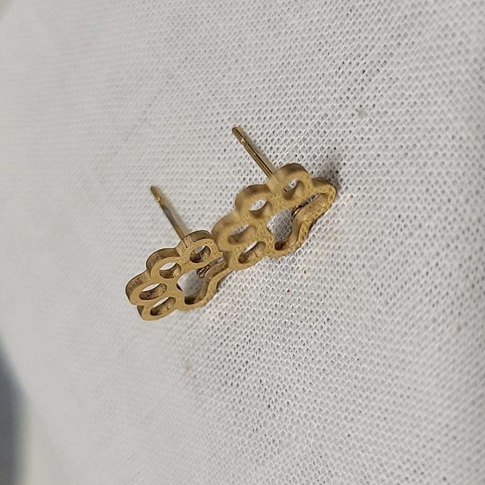 Pawprint Gold Hollow Stud Earrings, unisex, choice of color - Picture 7 of 9